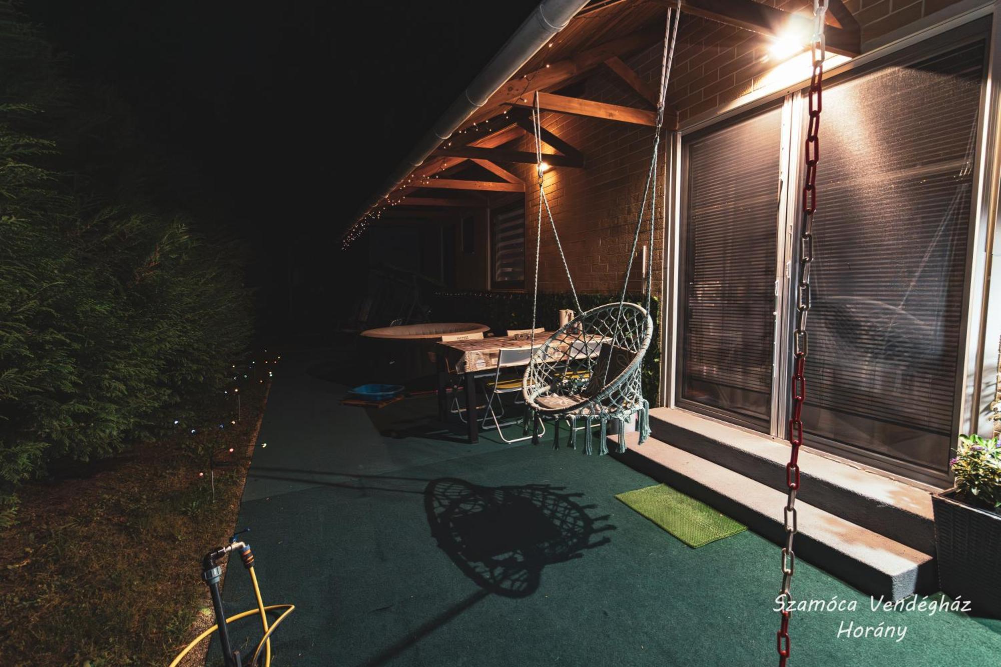 Szamóca Vendégház Horány télen nyáron Szigetmonostor Exterior foto